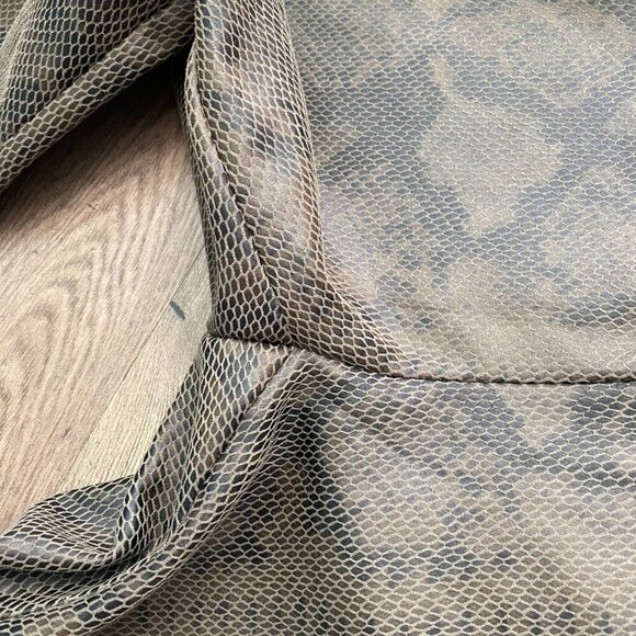 Bagatelle Faux Suede Python Leggings Olive Green Size XS - Picture 6 of 11